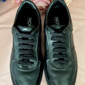 Moncler- Neue York leather low-top sneakers  US size 7 1/5.   Italy size 9